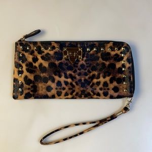 Leopard Wristlet